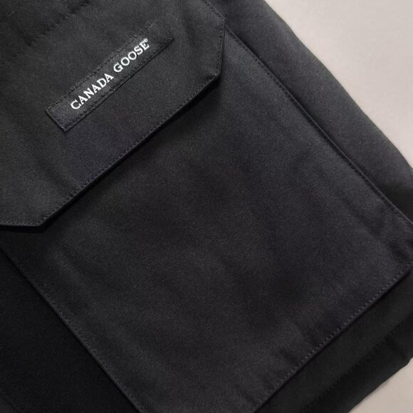 Canada Goose Men's Coat,Very comfortable to wear - Picture 4 of 8